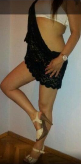 Ankara Escort Kapıda Ayakkabı Bırakan Adam